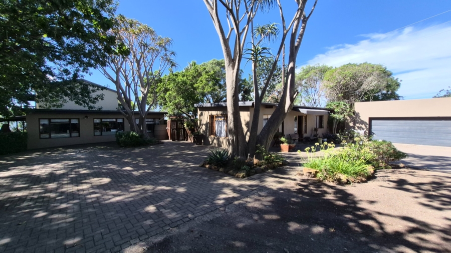 Commercial Property for Sale in Mossel Bay Rural Western Cape